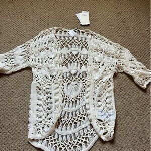 Mayoral Casual never been worn, with tags, brand new pull over.